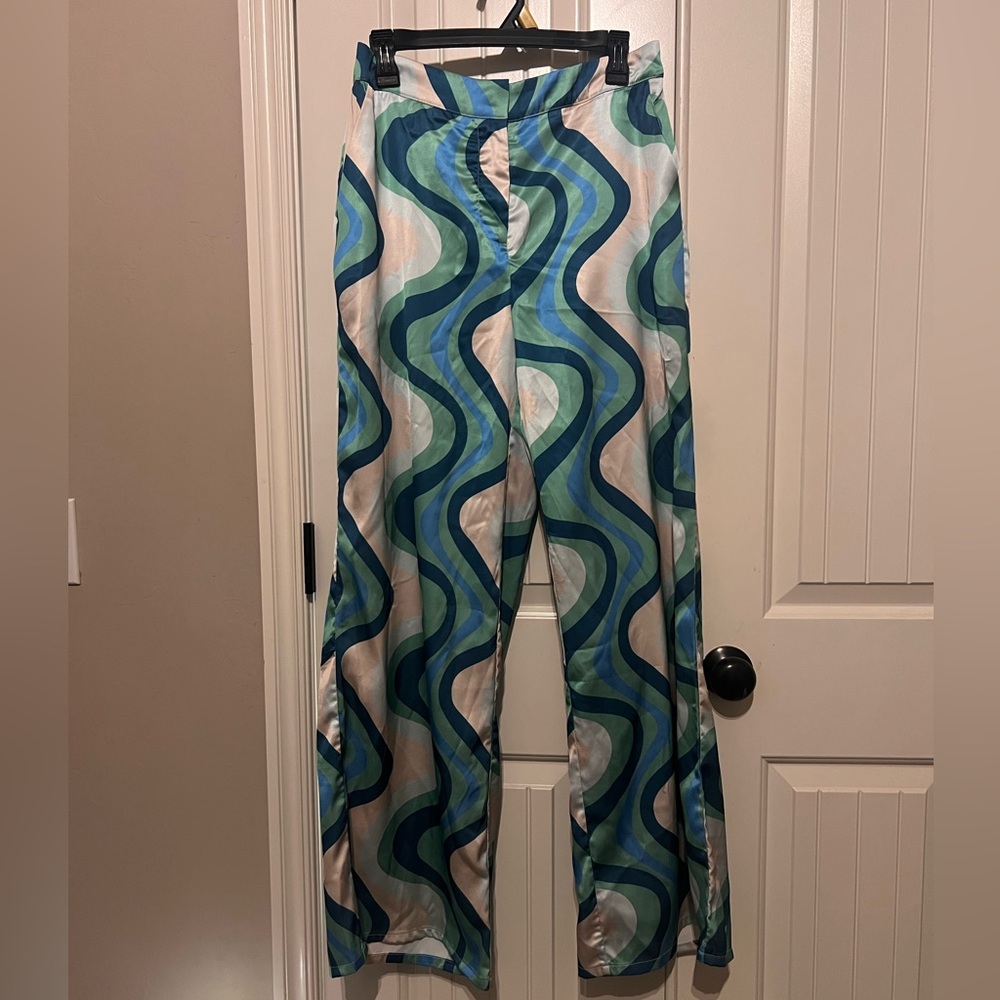 Wide leg retro silky pants